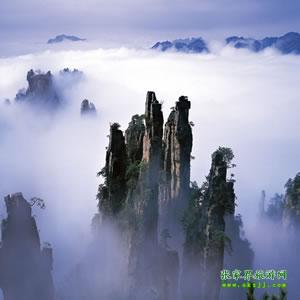 暑期夏令營(yíng)湘西精華旅游線路：長(zhǎng)沙、韶山、張家界、鳳凰純玩8日游